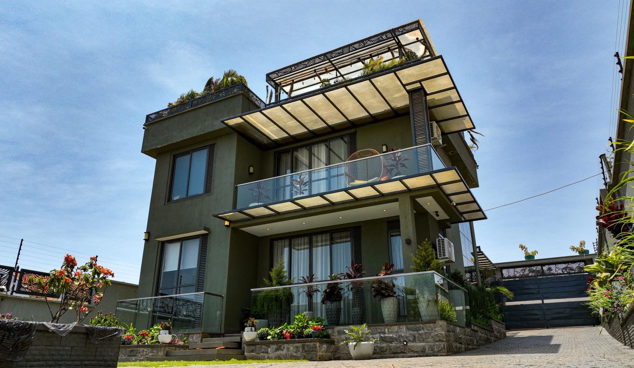 WhatsApp Image 2025-04-04 at 12.26.43_913c9856